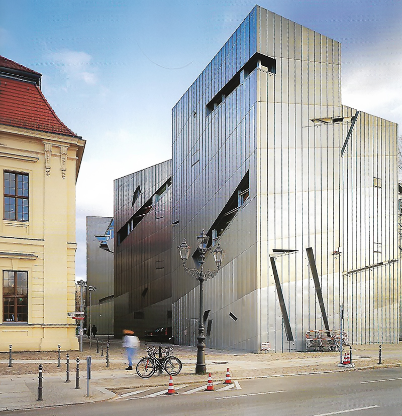 Техногенная архитектура - еврейский музей в Берлине